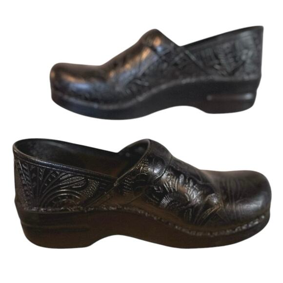 Dansko Professional Tooled Leather Clogs Womens size 39 US 8.5-9 - Picture 6 of 10